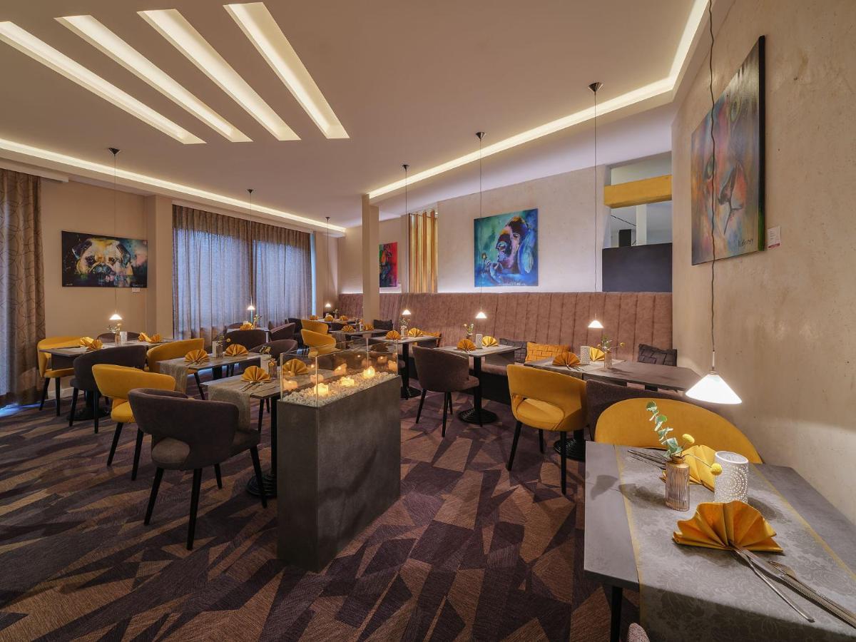 Best Western Hotel Prisma Neumünster Екстериор снимка