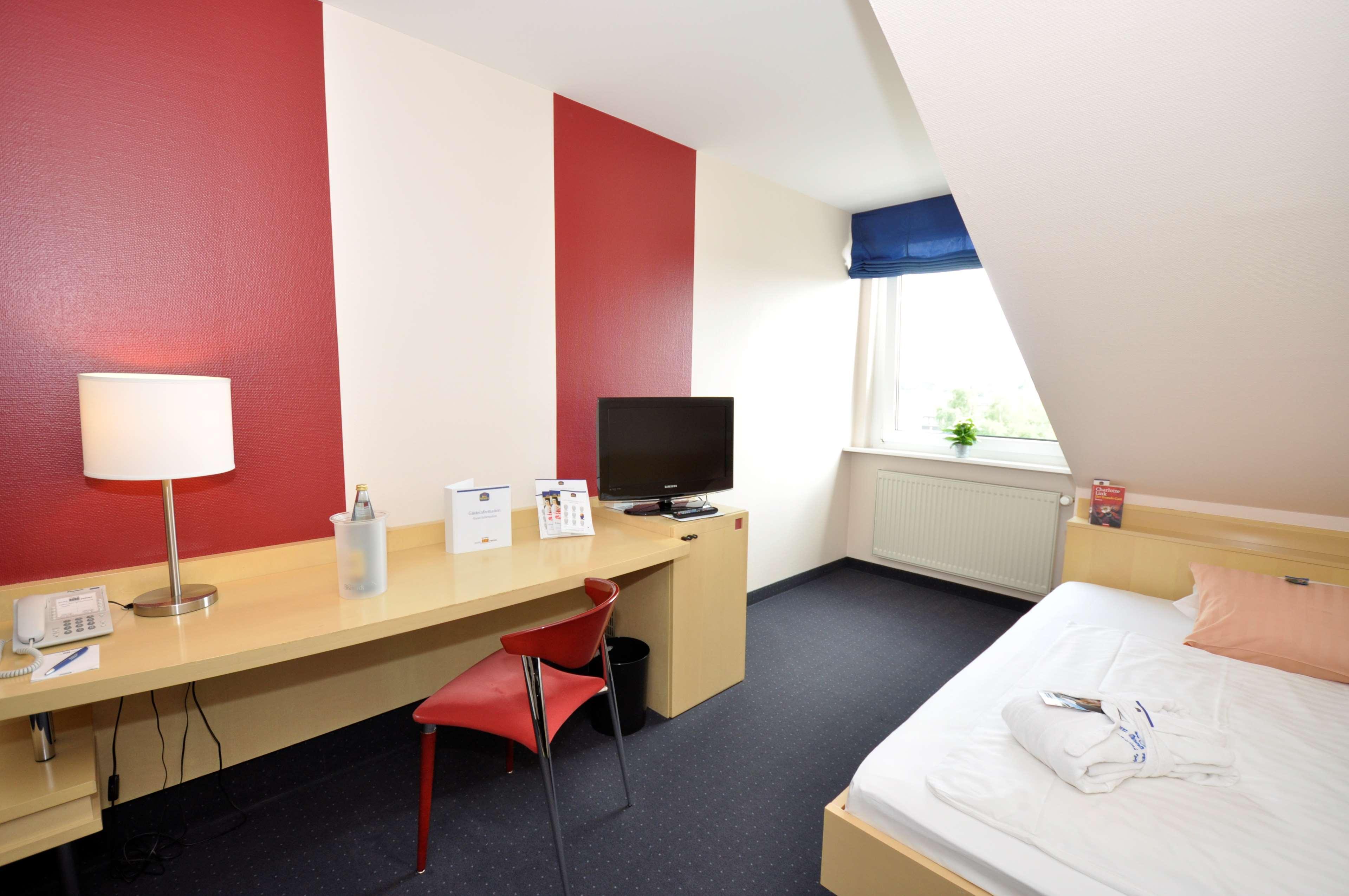 Best Western Hotel Prisma Neumünster Екстериор снимка