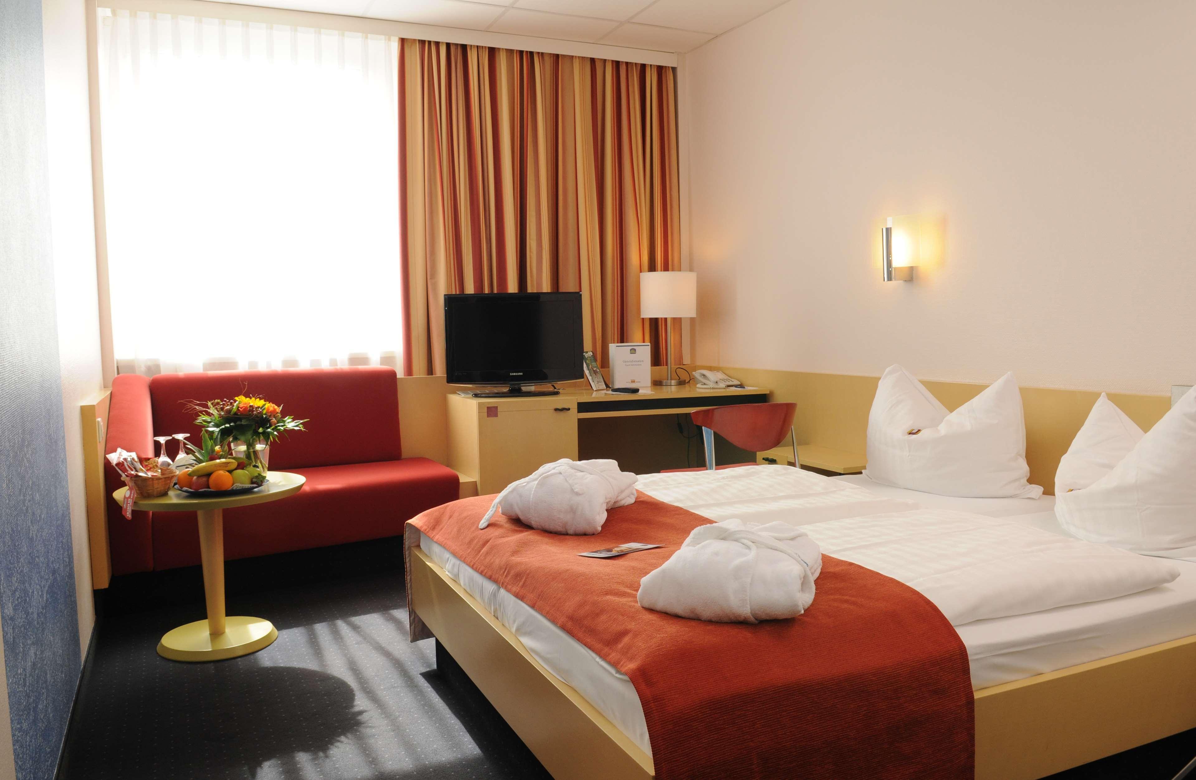 Best Western Hotel Prisma Neumünster Екстериор снимка