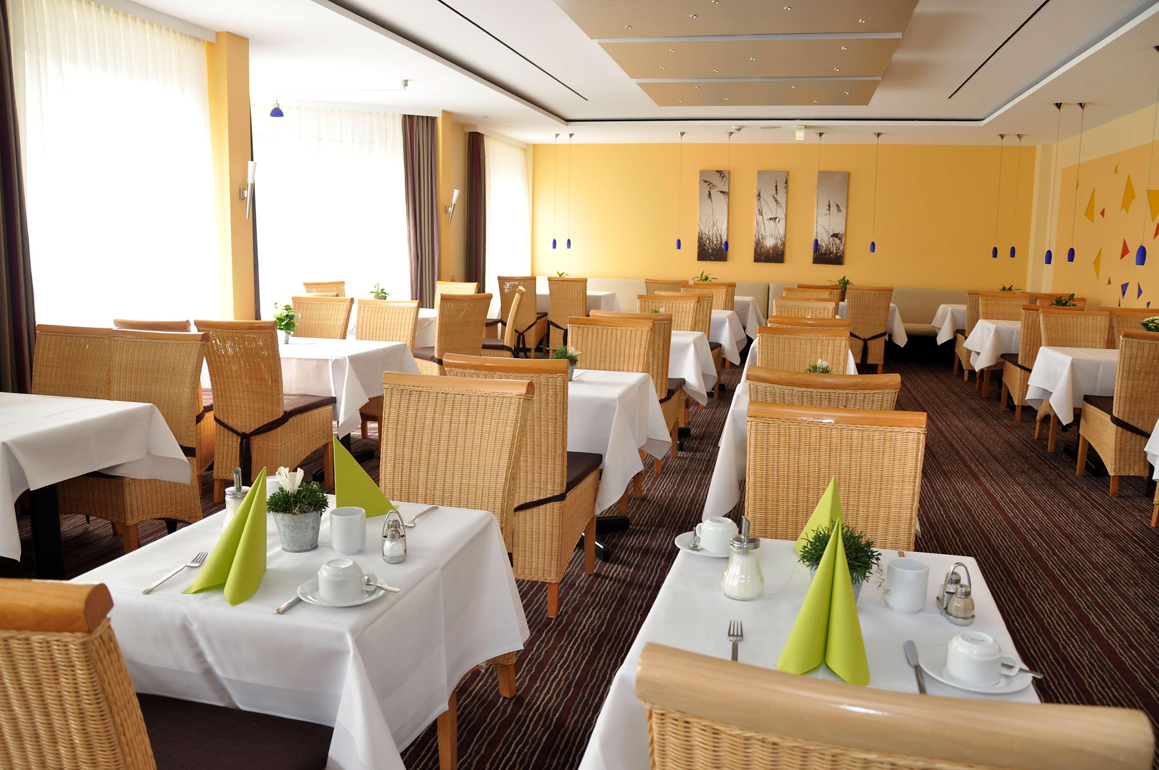 Best Western Hotel Prisma Neumünster Екстериор снимка